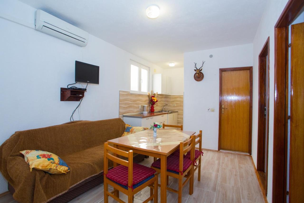Apartments With A Parking Space Baska Voda, Makarska - 6761 ภายนอก รูปภาพ