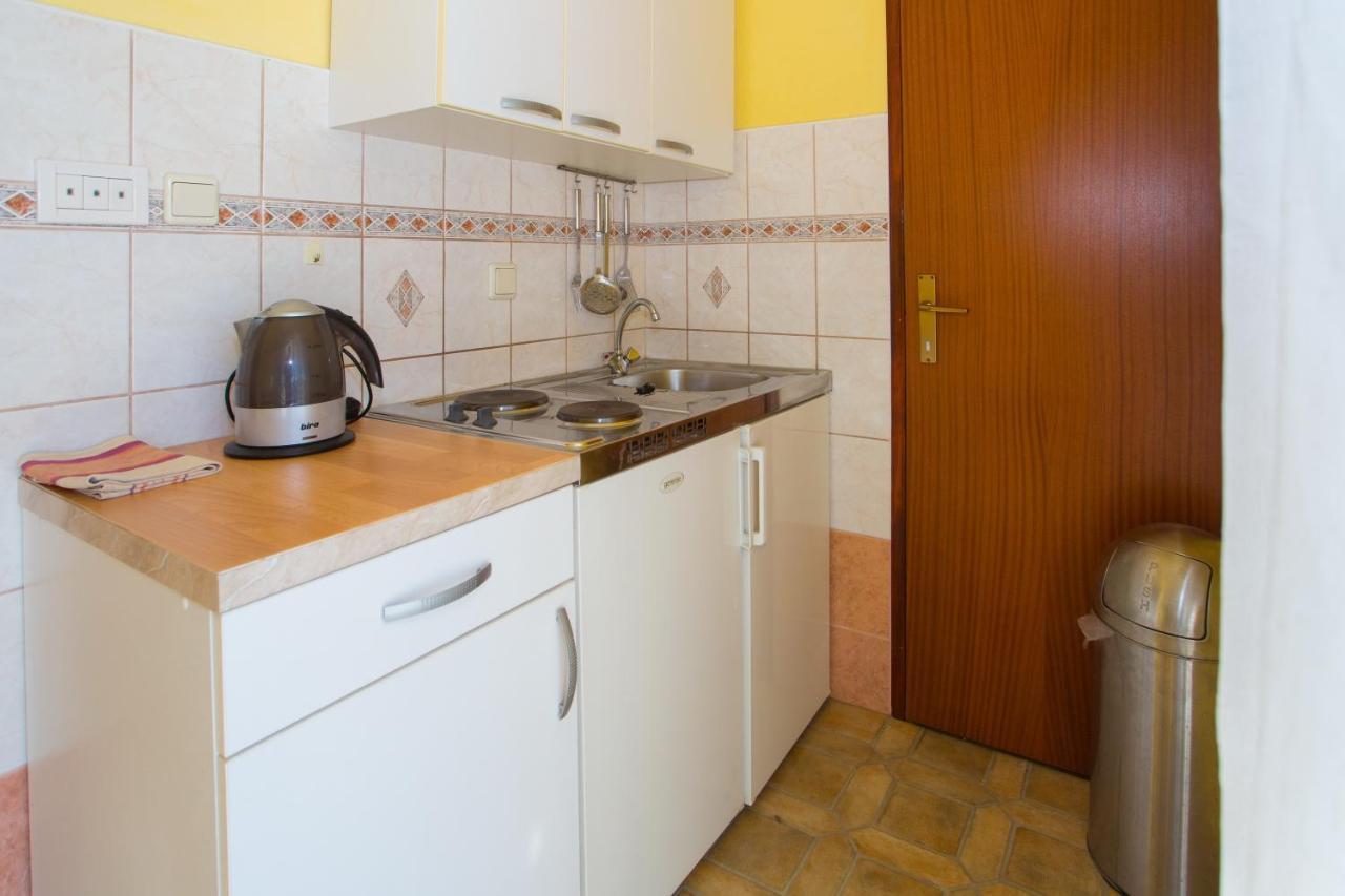 Apartments With A Parking Space Baska Voda, Makarska - 6761 ภายนอก รูปภาพ