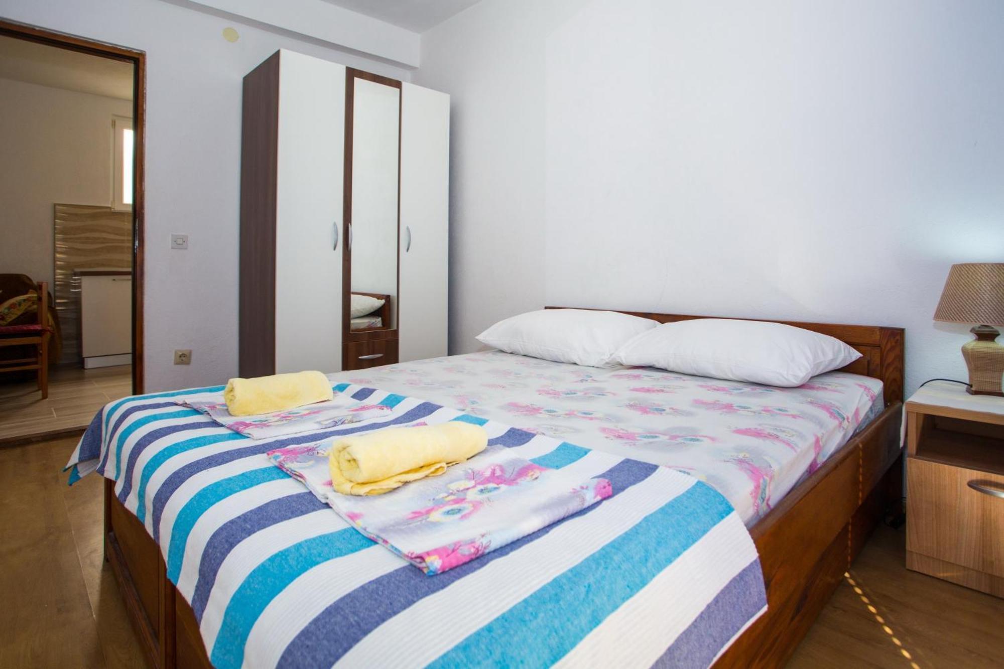Apartments With A Parking Space Baska Voda, Makarska - 6761 ห้อง รูปภาพ